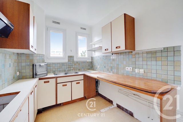 Appartement T4 à vendre - 4 pièces - 80,07 m2 - Paris - 75015 - ILE-DE-FRANCE