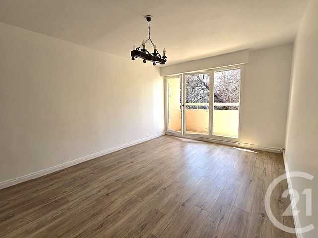 Appartement F3 à vendre - 3 pièces - 61,58 m2 - Epinay Sous Senart - 91 - ILE-DE-FRANCE