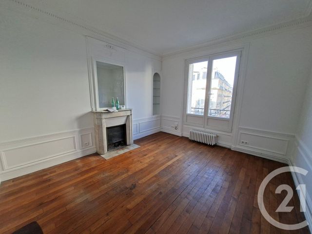 Appartement F3 Bis à louer PARIS