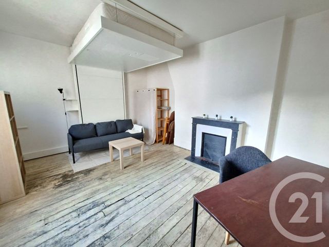 Appartement Studio &agrave; louer - 1 pi&egrave;ce - 23,80 m2 - Paris - 75018 - ILE-DE-FRANCE