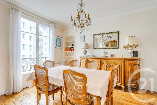 Appartement T5 &agrave; vendre - 4 pi&egrave;ces - 85,56 m2 - Paris - 75015 - ILE-DE-FRANCE