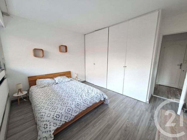 Appartement F2 &agrave; louer - 2 pi&egrave;ces - 44,71 m2 - Paris - 75015 - ILE-DE-FRANCE