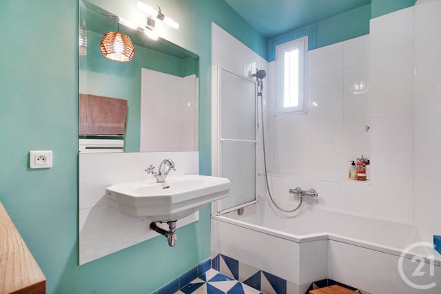 Appartement F3 &agrave; vendre - 3 pi&egrave;ces - 67,29 m2 - Paris - 75015 - ILE-DE-FRANCE