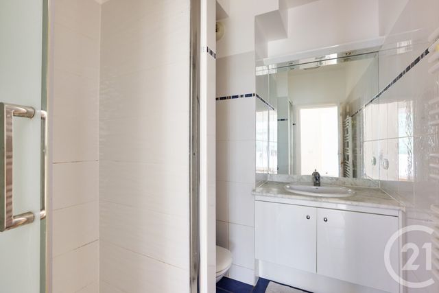 Appartement F4 &agrave; vendre - 4 pi&egrave;ces - 130 m2 - Paris - 75015 - ILE-DE-FRANCE