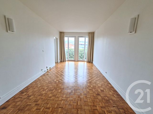 Appartement F2 &agrave; louer - 2 pi&egrave;ces - 44,75 m2 - Paris - 75015 - ILE-DE-FRANCE