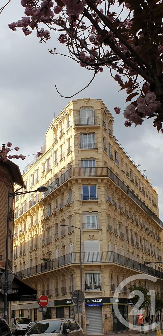 Appartement F2 &agrave; louer - 2 pi&egrave;ces - 25,08 m2 - Issy Les Moulineaux - 92 - ILE-DE-FRANCE