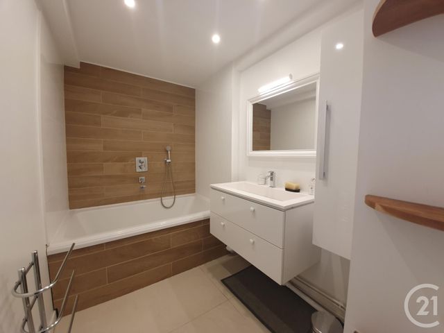 Appartement F3 &agrave; louer - 3 pi&egrave;ces - 58,59 m2 - Paris - 75015 - ILE-DE-FRANCE