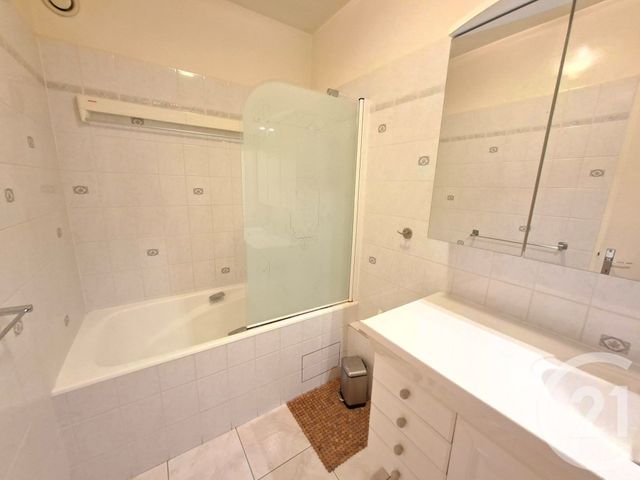 Appartement &agrave; louer - 2 pi&egrave;ces - 56,84 m2 - Paris - 75015 - ILE-DE-FRANCE