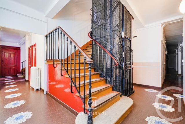 Appartement Studio &agrave; vendre - 1 pi&egrave;ce - 18,10 m2 - Paris - 75015 - ILE-DE-FRANCE