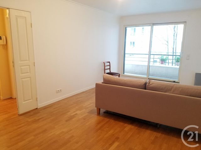 Appartement F2 &agrave; louer - 2 pi&egrave;ces - 50,01 m2 - Paris - 75015 - ILE-DE-FRANCE