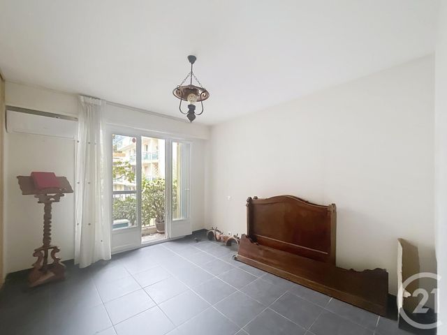 Appartement F2 &agrave; vendre - 2 pi&egrave;ces - 57,01 m2 - Nice - 06 - PROVENCE-ALPES-COTE-D-AZUR