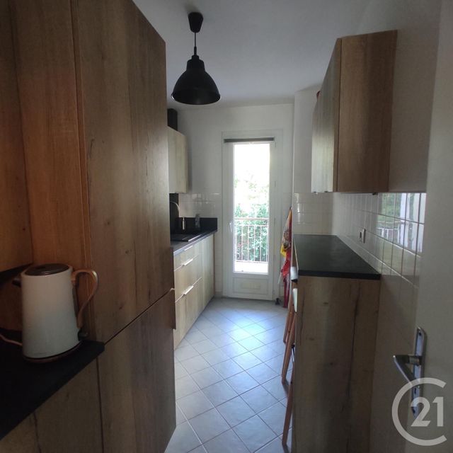 Appartement F4 &agrave; louer - 4 pi&egrave;ces - 69,86 m2 - Nice - 06 - PROVENCE-ALPES-COTE-D-AZUR