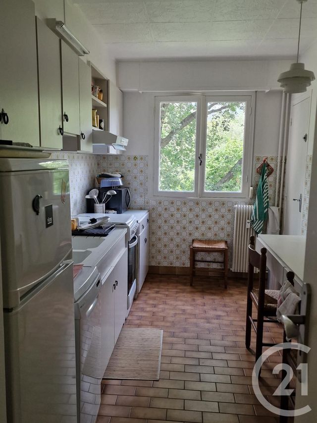 Appartement F3 &agrave; louer - 3 pi&egrave;ces - 60,41 m2 - Nice - 06 - PROVENCE-ALPES-COTE-D-AZUR