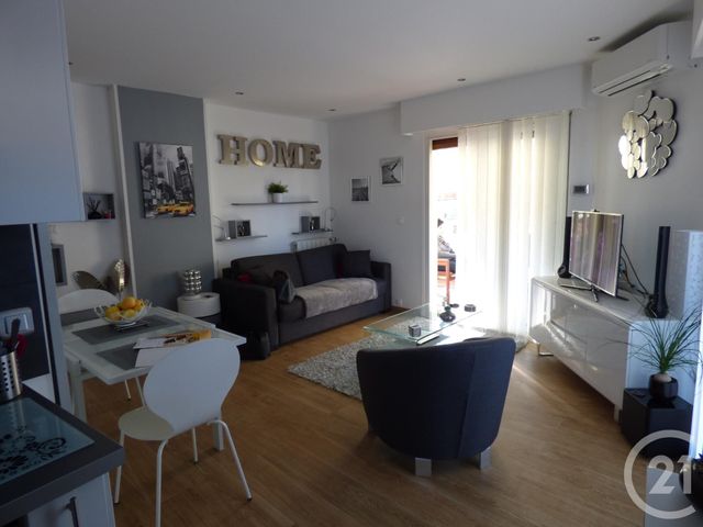 Appartement F1 à louer - 1 pièce - 23,60 m2 - Nice - 06 - PROVENCE-ALPES-COTE-D-AZUR
