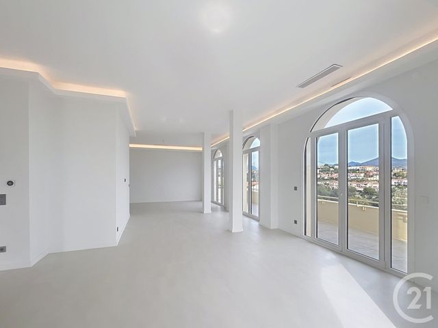 Maison à vendre - 9 pièces - 295 m2 - Nice - 06 - PROVENCE-ALPES-COTE-D-AZUR