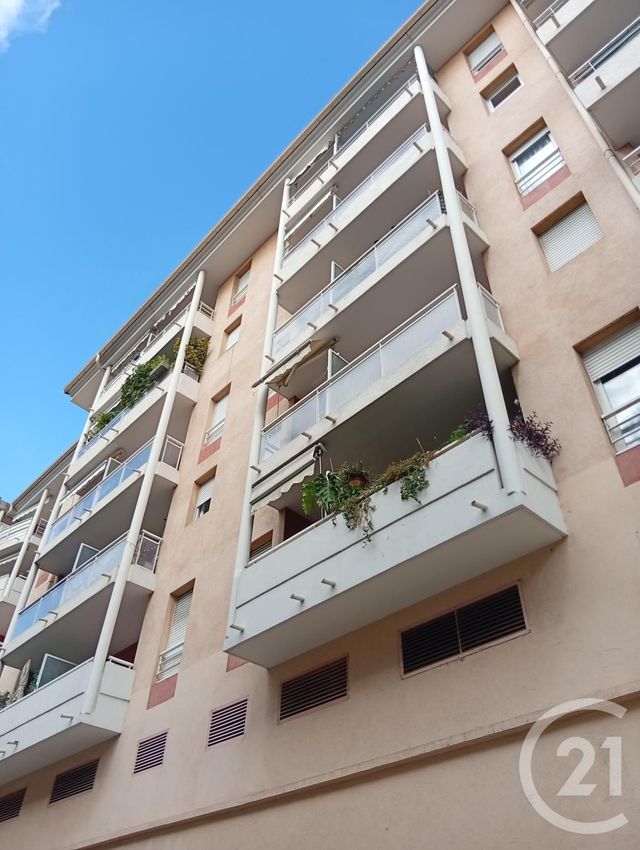 Appartement F2 à louer - 2 pièces - 33,19 m2 - Nice - 06 - PROVENCE-ALPES-COTE-D-AZUR