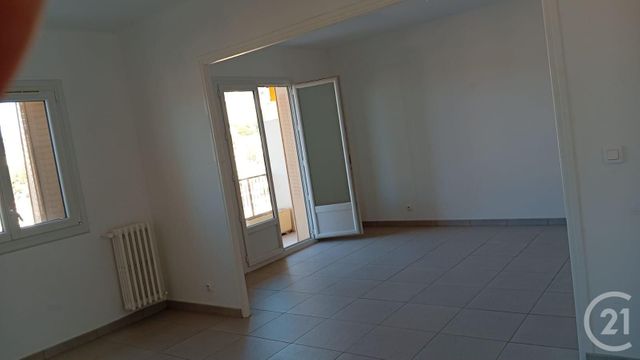 Appartement F2 &agrave; louer - 2 pi&egrave;ces - 57,17 m2 - Nice - 06 - PROVENCE-ALPES-COTE-D-AZUR