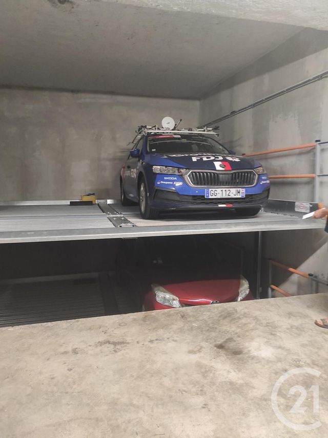 Parking &agrave; louer - 10 m2 - Nice - 06 - PROVENCE-ALPES-COTE-D-AZUR