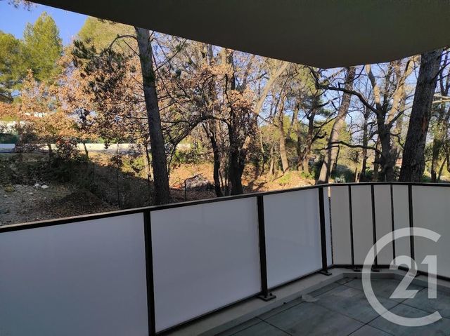 Appartement F2 &agrave; louer - 2 pi&egrave;ces - 41,63 m2 - Mougins - 06 - PROVENCE-ALPES-COTE-D-AZUR