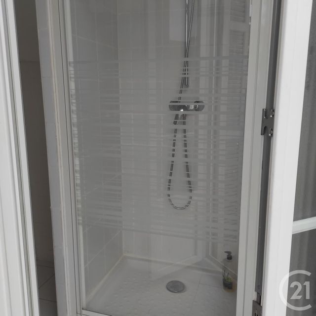 Appartement F2 &agrave; louer - 2 pi&egrave;ces - 36,89 m2 - Nice - 06 - PROVENCE-ALPES-COTE-D-AZUR