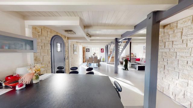 Maison à vendre - 4 pièces - 108,87 m2 - Villers Le Lac - 25 - FRANCHE-COMTE