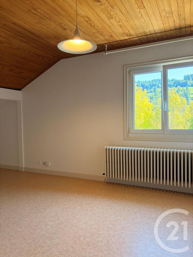 Appartement F2 &agrave; louer - 2 pi&egrave;ces - 43,35 m2 - Grand Combe Chateleu - 25 - FRANCHE-COMTE