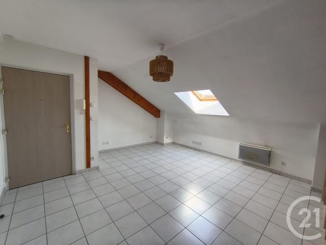 Appartement Studio &agrave; louer - 1 pi&egrave;ce - 23,51 m2 - Villers Le Lac - 25 - FRANCHE-COMTE