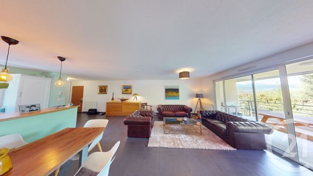 Appartement F4 à louer - 4 pièces - 93,70 m2 - Morteau - 25 - FRANCHE-COMTE