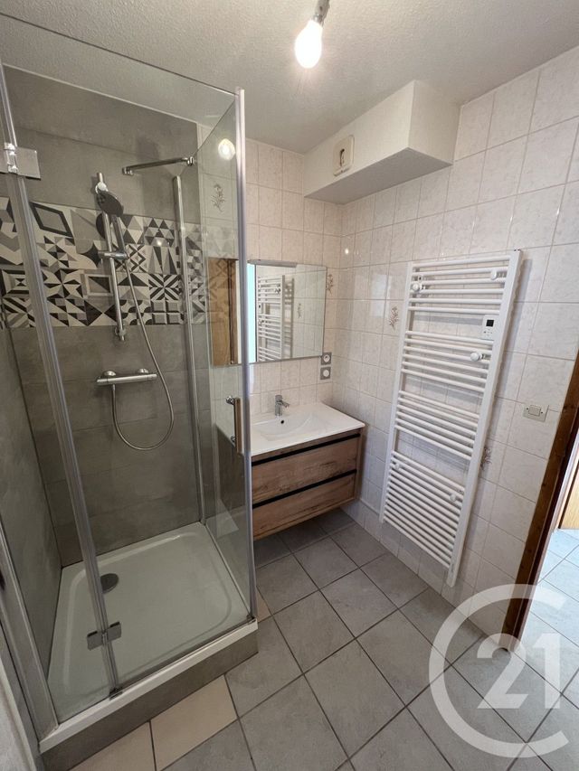 Appartement F2 &agrave; louer - 2 pi&egrave;ces - 46,01 m2 - Les Fins - 25 - FRANCHE-COMTE