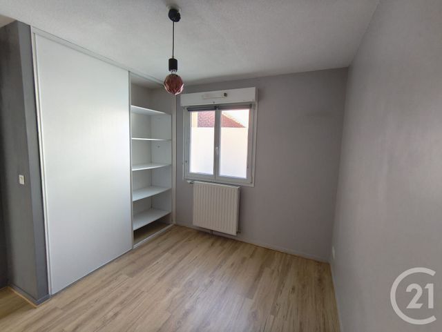 Appartement F3 &agrave; louer - 3 pi&egrave;ces - 68,26 m2 - Les Fins - 25 - FRANCHE-COMTE