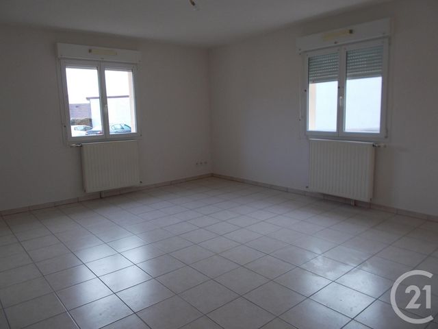 Appartement F3 &agrave; louer - 3 pi&egrave;ces - 68,26 m2 - Les Fins - 25 - FRANCHE-COMTE