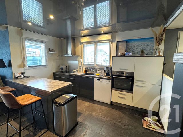 Maison &agrave; louer - 4 pi&egrave;ces - 81 m2 - Morteau - 25 - FRANCHE-COMTE