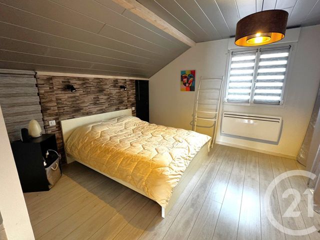 Maison &agrave; louer - 4 pi&egrave;ces - 81 m2 - Morteau - 25 - FRANCHE-COMTE