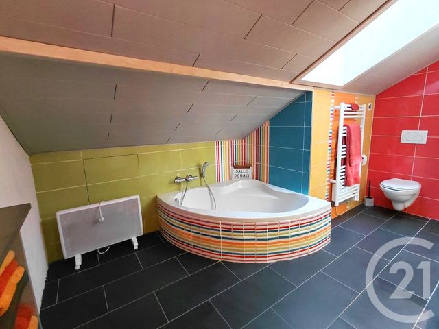 Maison &agrave; louer - 4 pi&egrave;ces - 81 m2 - Morteau - 25 - FRANCHE-COMTE