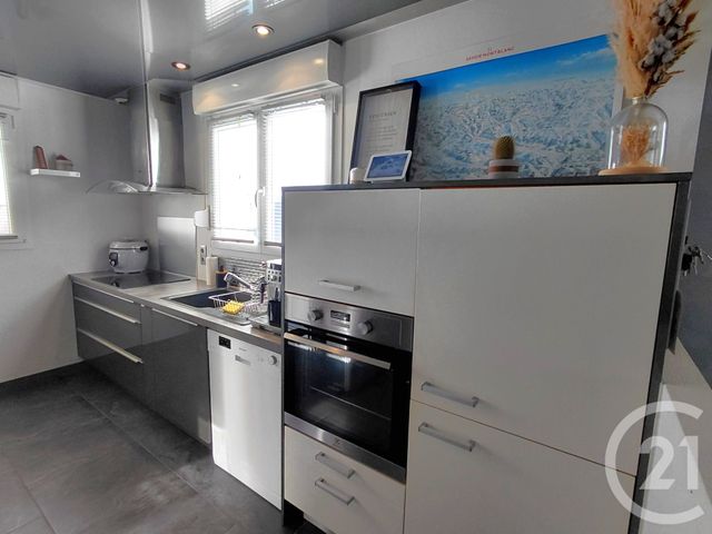 Maison &agrave; louer - 4 pi&egrave;ces - 81 m2 - Morteau - 25 - FRANCHE-COMTE