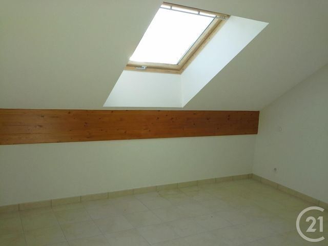 Appartement T3 &agrave; louer - 3 pi&egrave;ces - 66,50 m2 - Les Fins - 25 - FRANCHE-COMTE