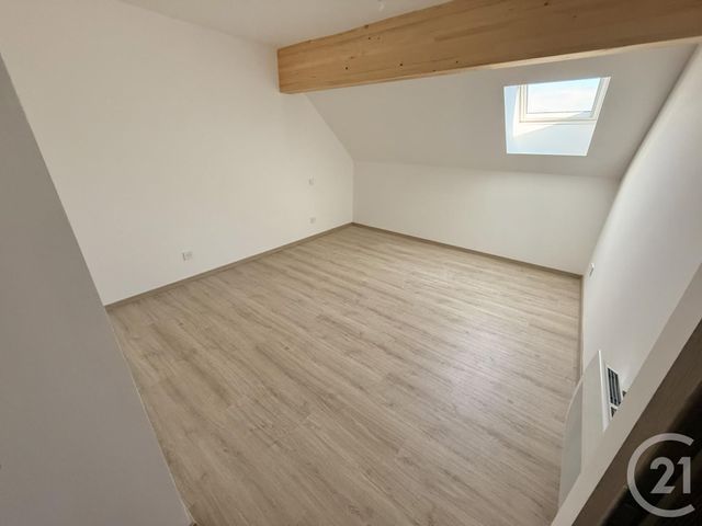 Appartement &agrave; louer - 3 pi&egrave;ces - 74,38 m2 - Noel Cerneux - 25 - FRANCHE-COMTE