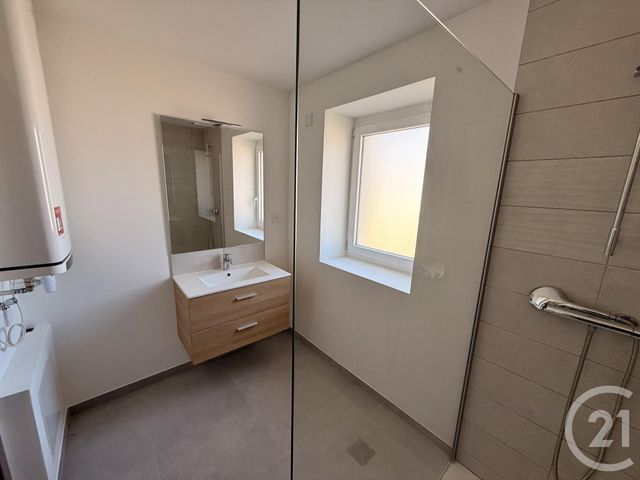 Appartement &agrave; louer - 3 pi&egrave;ces - 74,38 m2 - Noel Cerneux - 25 - FRANCHE-COMTE