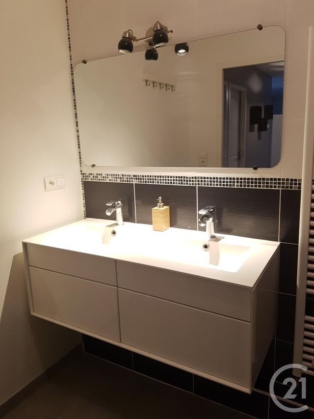 Appartement F3 &agrave; louer - 3 pi&egrave;ces - 64,91 m2 - Montlebon - 25 - FRANCHE-COMTE