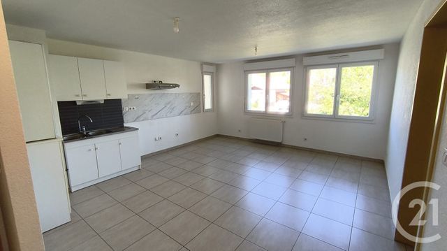 Appartement F4 &agrave; louer - 4 pi&egrave;ces - 82,04 m2 - Les Fins - 25 - FRANCHE-COMTE