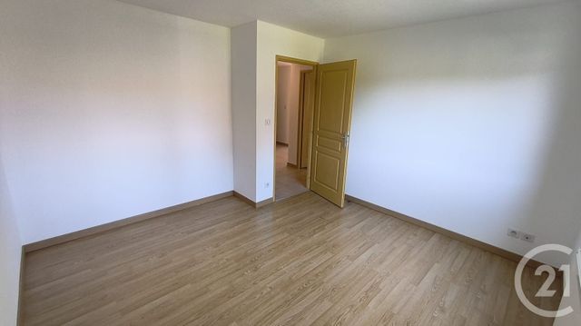 Appartement F4 &agrave; louer - 4 pi&egrave;ces - 82,04 m2 - Les Fins - 25 - FRANCHE-COMTE
