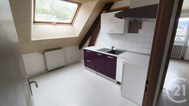 Appartement F4 &agrave; louer - 4 pi&egrave;ces - 77,15 m2 - Morteau - 25 - FRANCHE-COMTE
