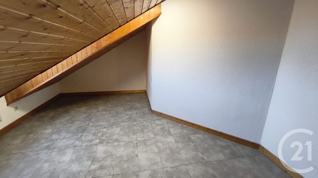 Appartement F4 &agrave; louer - 4 pi&egrave;ces - 74,35 m2 - Morteau - 25 - FRANCHE-COMTE