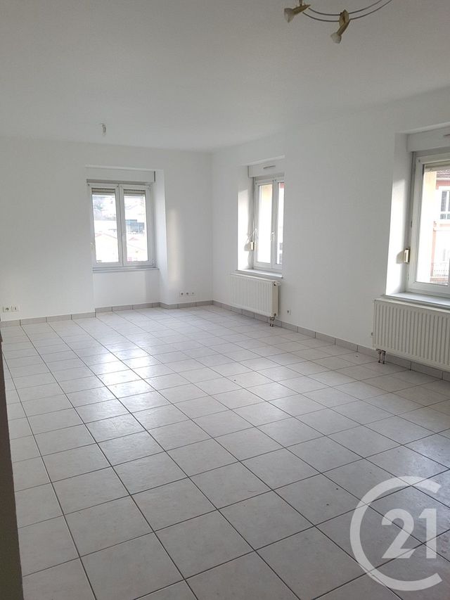 Appartement F4 &agrave; louer - 4 pi&egrave;ces - 108,46 m2 - Villers Le Lac - 25 - FRANCHE-COMTE