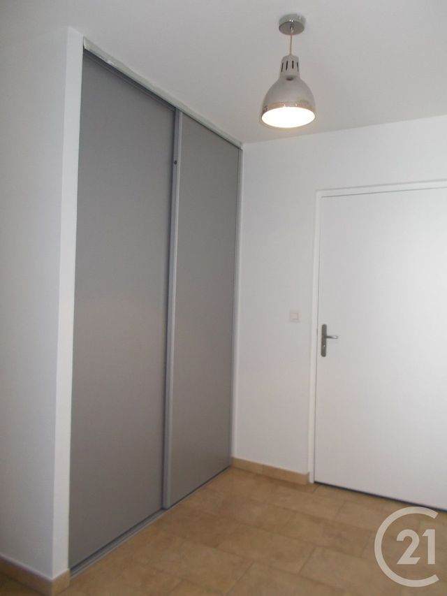 Appartement F2 &agrave; louer - 2 pi&egrave;ces - 74 m2 - Les Fins - 25 - FRANCHE-COMTE