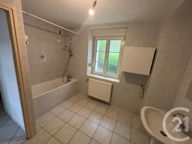 Appartement F3 &agrave; louer - 3 pi&egrave;ces - 71,84 m2 - Morteau - 25 - FRANCHE-COMTE