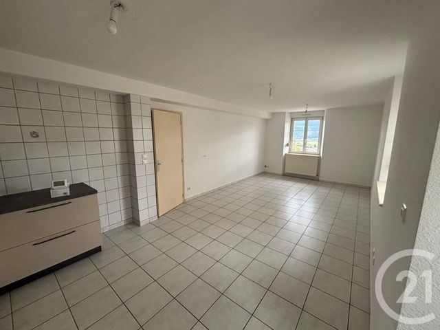 Appartement F3 &agrave; louer - 3 pi&egrave;ces - 71,84 m2 - Morteau - 25 - FRANCHE-COMTE