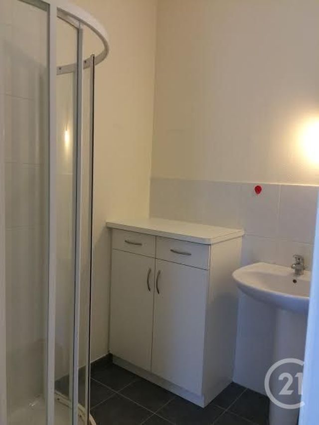 Appartement F2 &agrave; louer - 2 pi&egrave;ces - 50 m2 - Montlebon - 25 - FRANCHE-COMTE