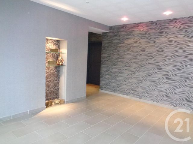 Appartement F2 &agrave; louer - 2 pi&egrave;ces - 50 m2 - Montlebon - 25 - FRANCHE-COMTE
