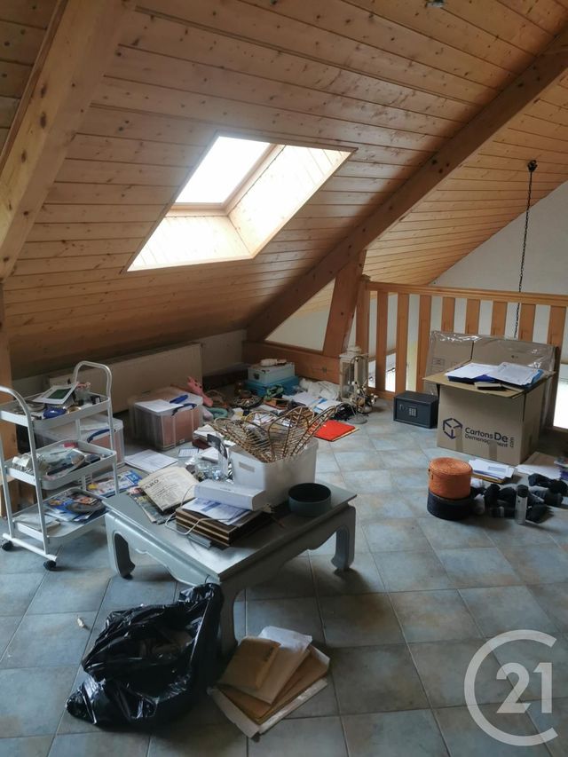Maison &agrave; louer - 5 pi&egrave;ces - 135,29 m2 - Gilley - 25 - FRANCHE-COMTE